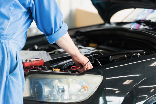 自動車整備士・板金・塗装員及び特殊自動車整備員