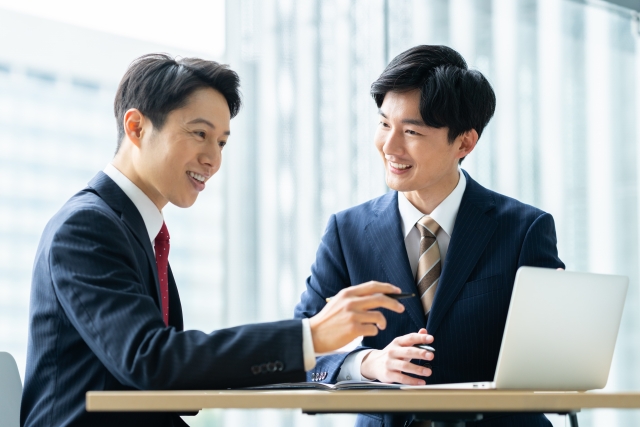 自動車用内外装樹脂部品の営業