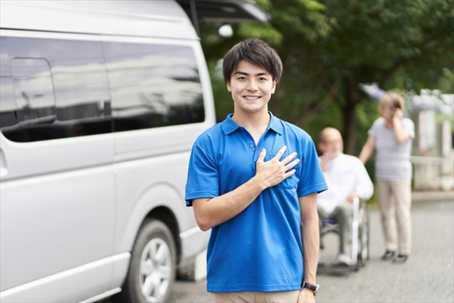 クリニックでの送迎運転手（パート）