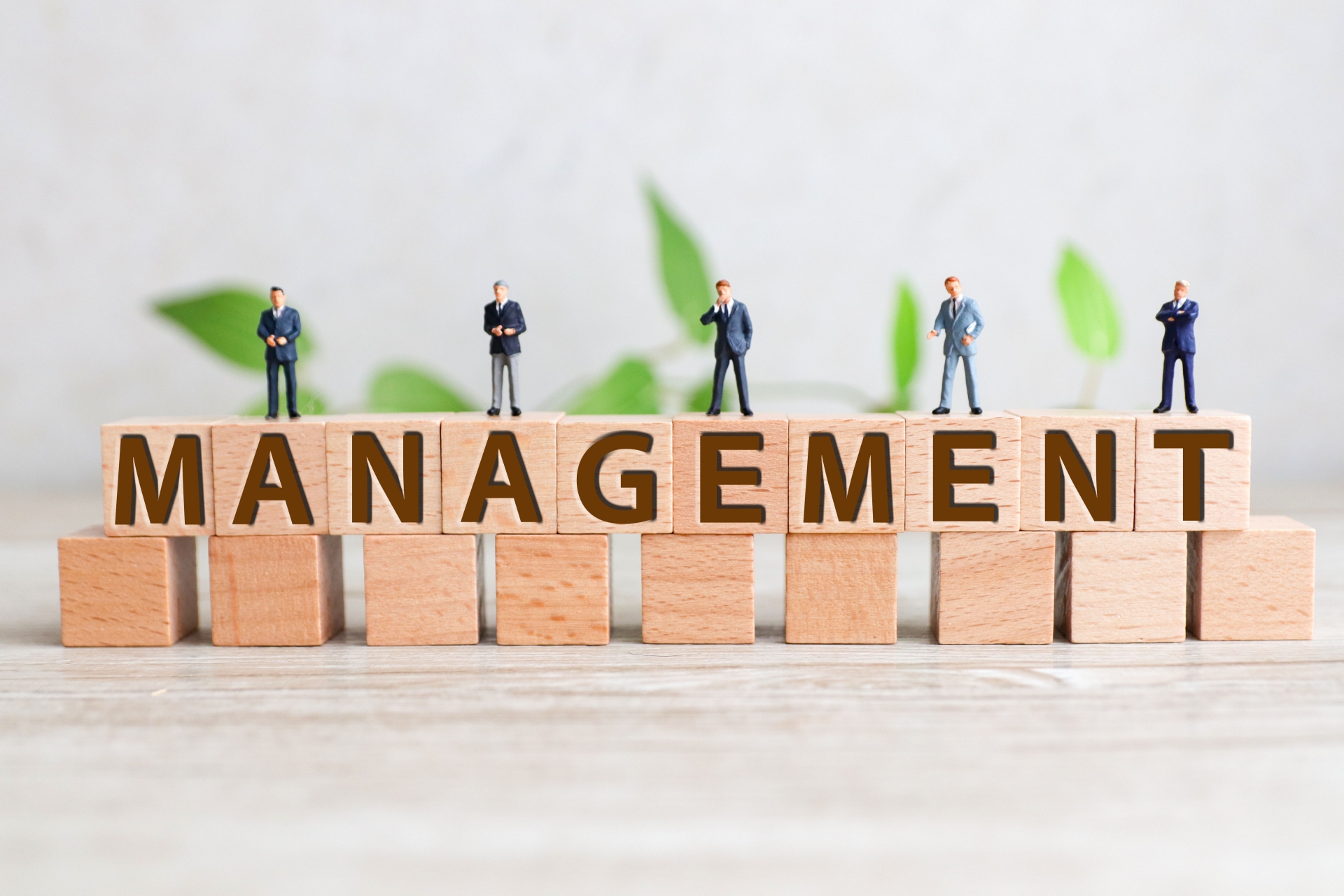 世界的歯科医療メーカー日本法人での人事（管理職候補）